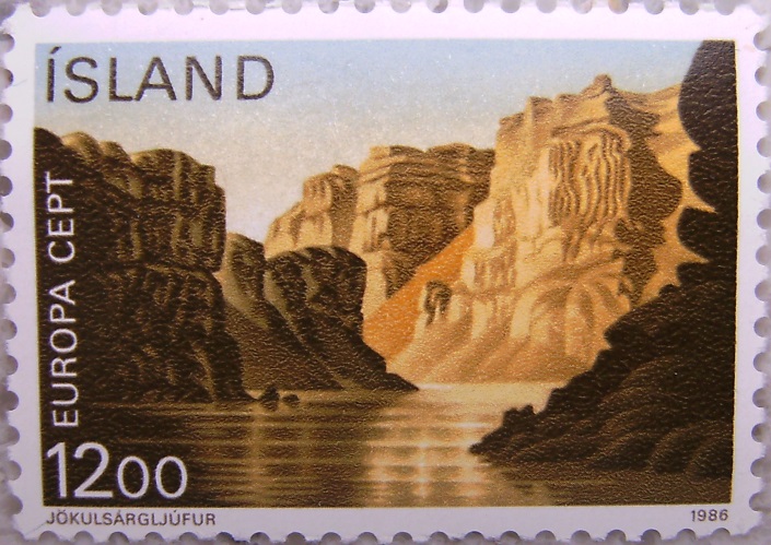 1986_Throestur Magnusson2p.jpg