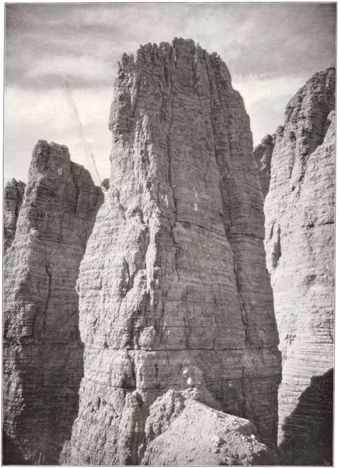 Adolf Witzenmann06 Kleine Zinne Nordwand von der Punta di Fridap.jpg