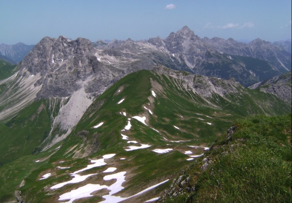 Rauheck Blick Richtung Wildengruppe.jpg