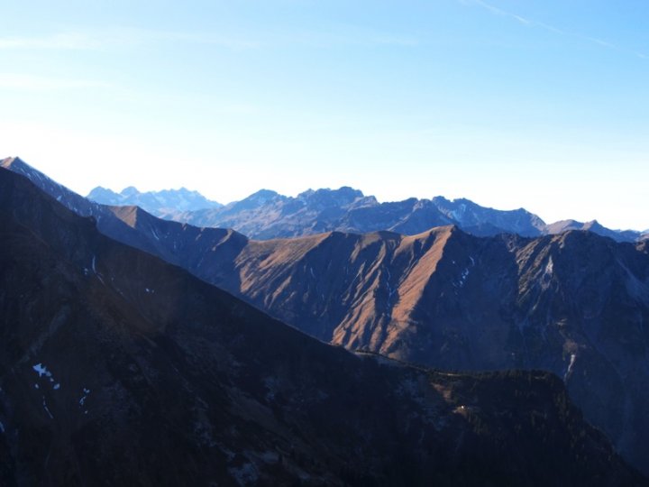 Bild_9_Krummer_Stein_c.JPG