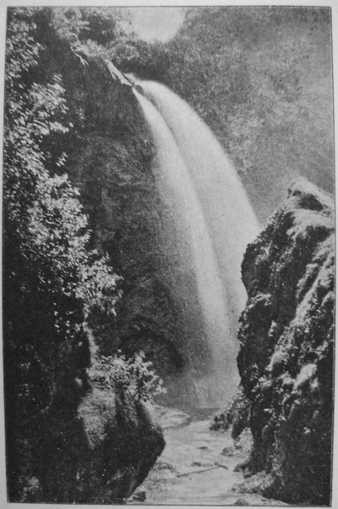 11 M Rauch - Stuibenfall im Oytal vor 1907paint.jpg
