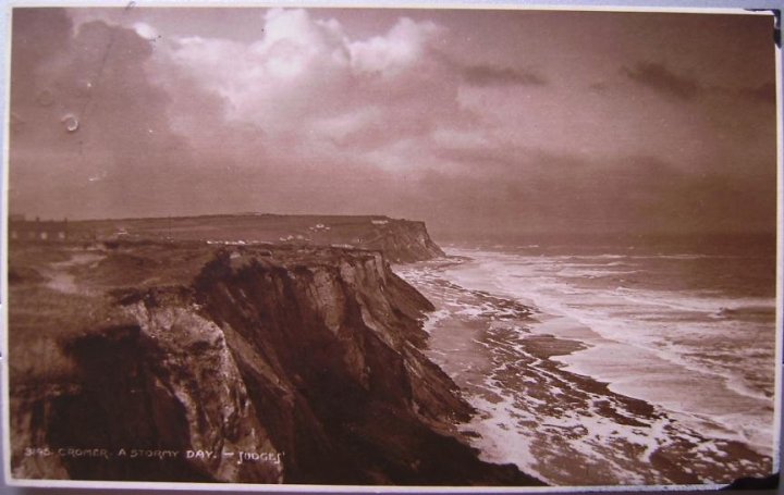 77_Cromer Norfolkpaint.jpg