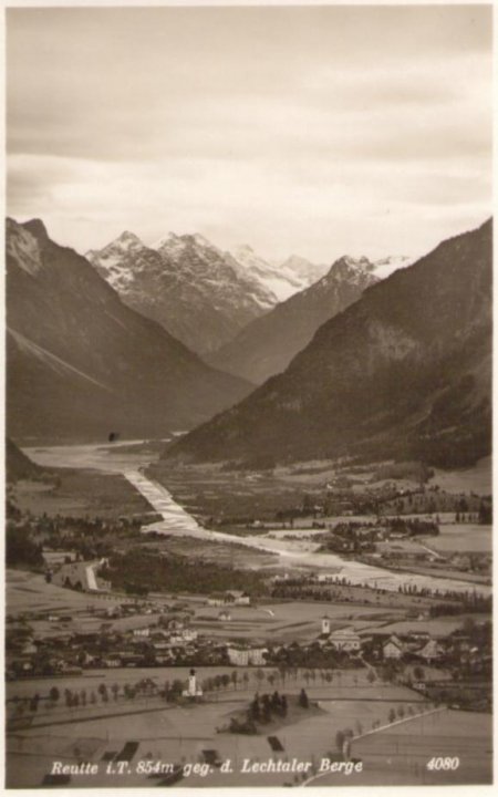 372_Reutte in Tirolpaint.jpg