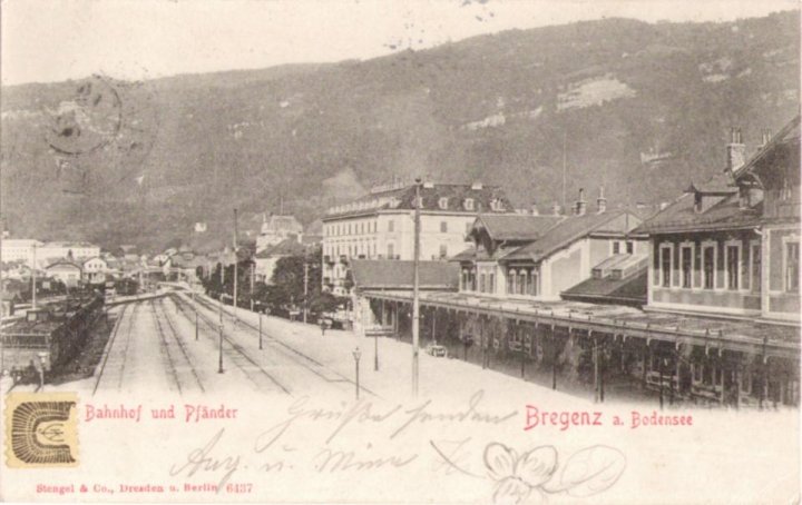 401_Bregenz Bahnhof und Pfaenderpaint.jpg