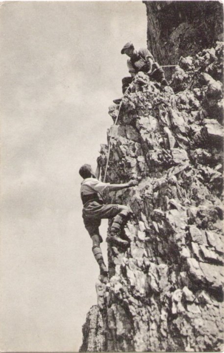 657_Kalkkoegel Spoettlweg am Ostturm 1908paint.jpg
