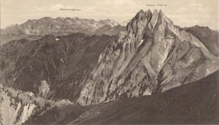 Bettlerruecken mit Hoefats um 1900paint.jpg
