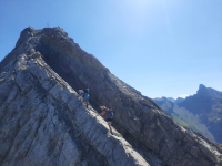 Via Westgrat auf die Grießtaler Spitze (2.622m), dann zur Rotschrofenspitze (2.588m)