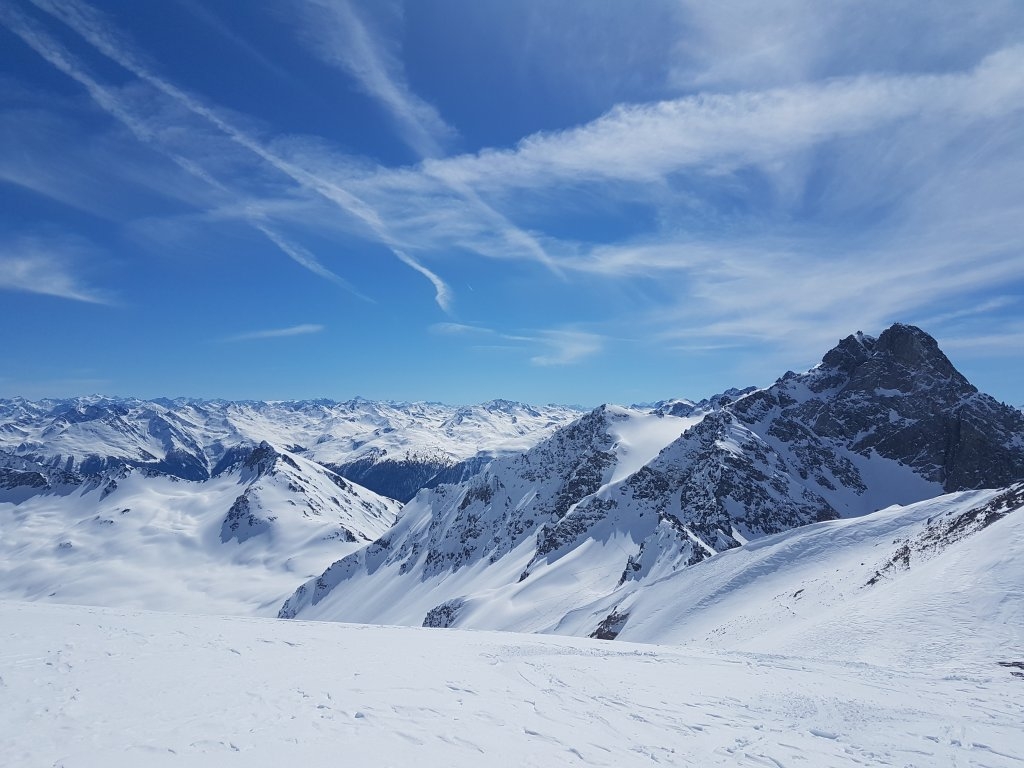 Von Kaisers auf die Feuerspitze (2.852m)